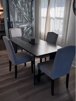 Dining Table + 4 Chairs Set | Seats 6-8 | Oak Gray/Grey | Great Condition