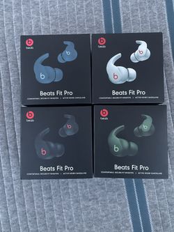 BRAND NEW Beats Fit Pros Bundle