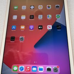 IPhone 7th Generation WiFi 32 GB unlocked great condition