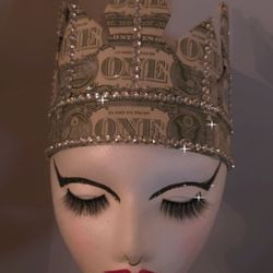 Money Crowns