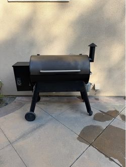 Traeger Pro 34 Pellet Grill + Cover - $300