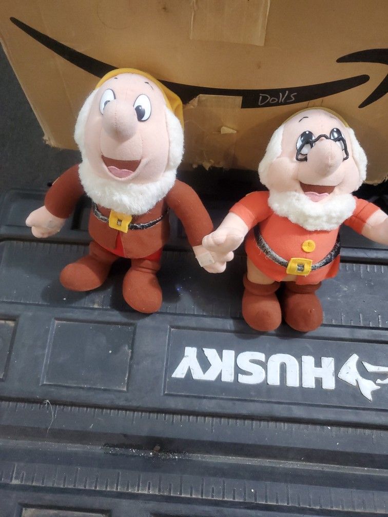 Snow White Dwarf DOC