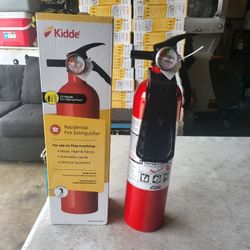 Residential Fire Extinguiser 2.5 Pounss