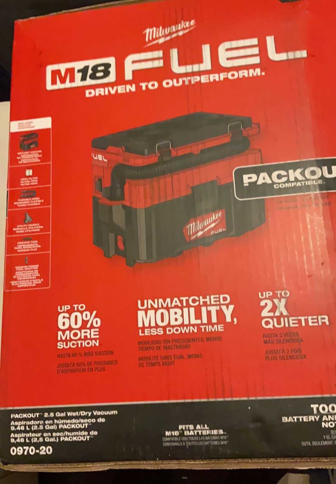 Brand New Milwaukee M18 Fuel Brushless 2.5 Gallons Wet-Dry Vacuum.      160 Firm on Price.       160 Firme en Precio.
