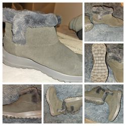 Womens Skechers Size 8.5 "On The Go" Suede Booties 