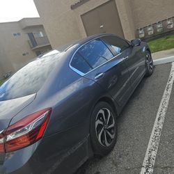 Honda Accord  Lx 2017