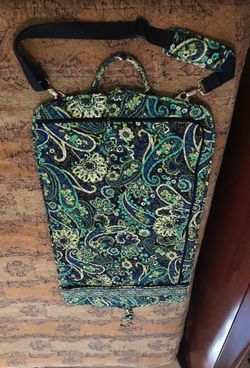 Vera Bradley garmet bag