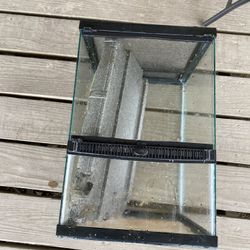 Exo Terrarium 