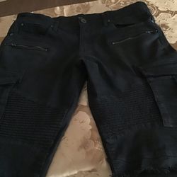 Men’s Shorts  36   Black