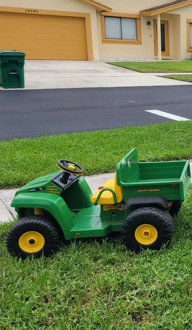 Power Wheels Electric Car Peg Perego John Deer Gator