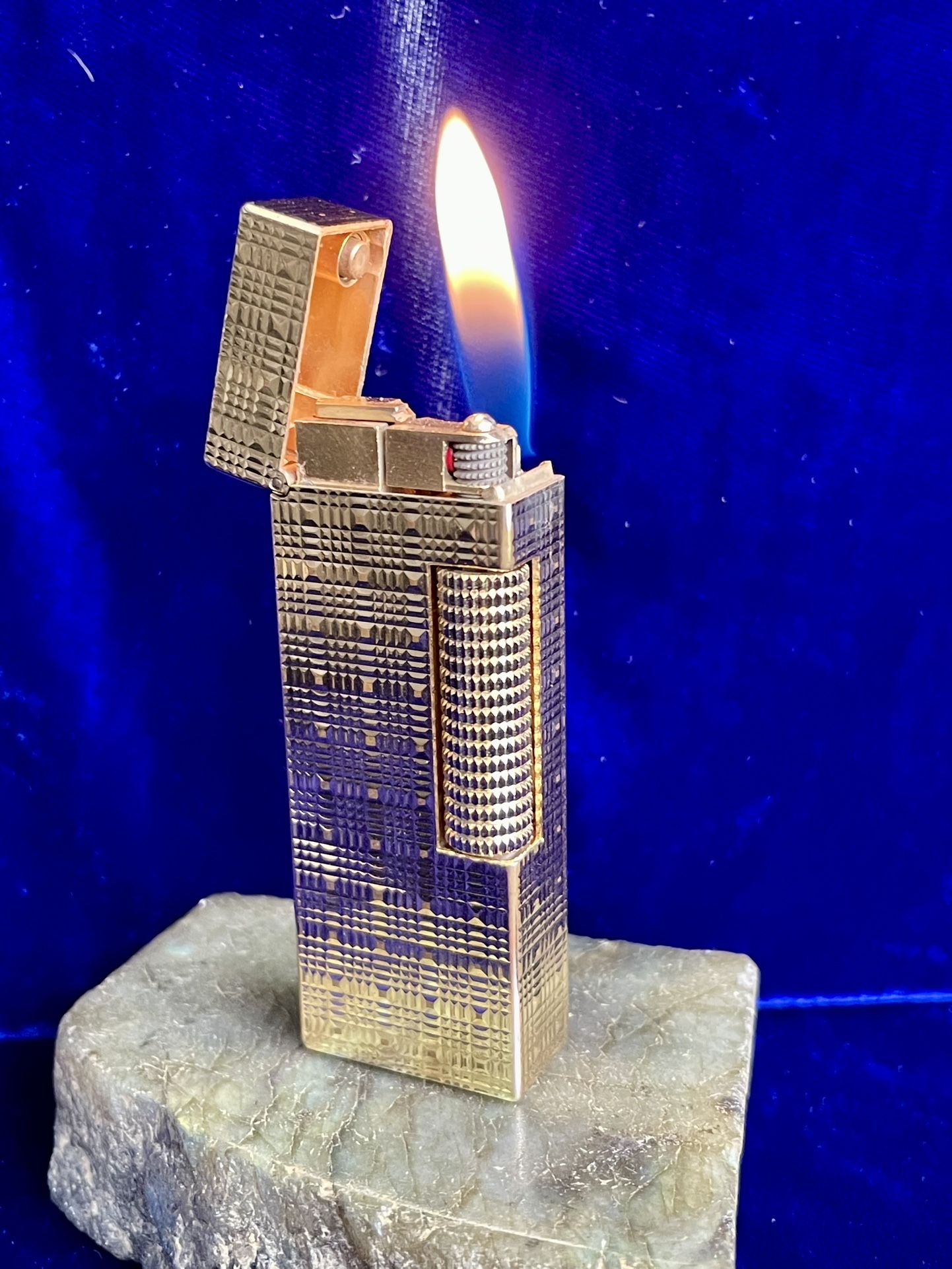 Rollagas Vintage Gold Dunhill Lighter Mint Condition Works 1 Year Warranty 