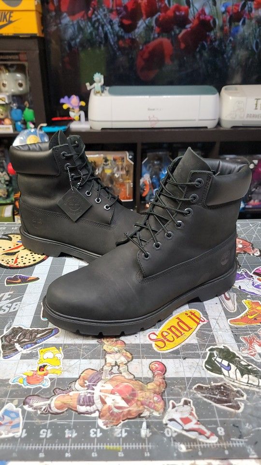Timberland 6" Premium Waterproof Boots
Men's Size 11