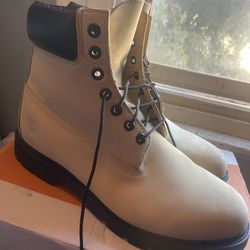 Timberland Classic 6in Boots Size 10.5