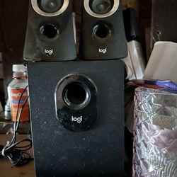 Logitech Speakers 
