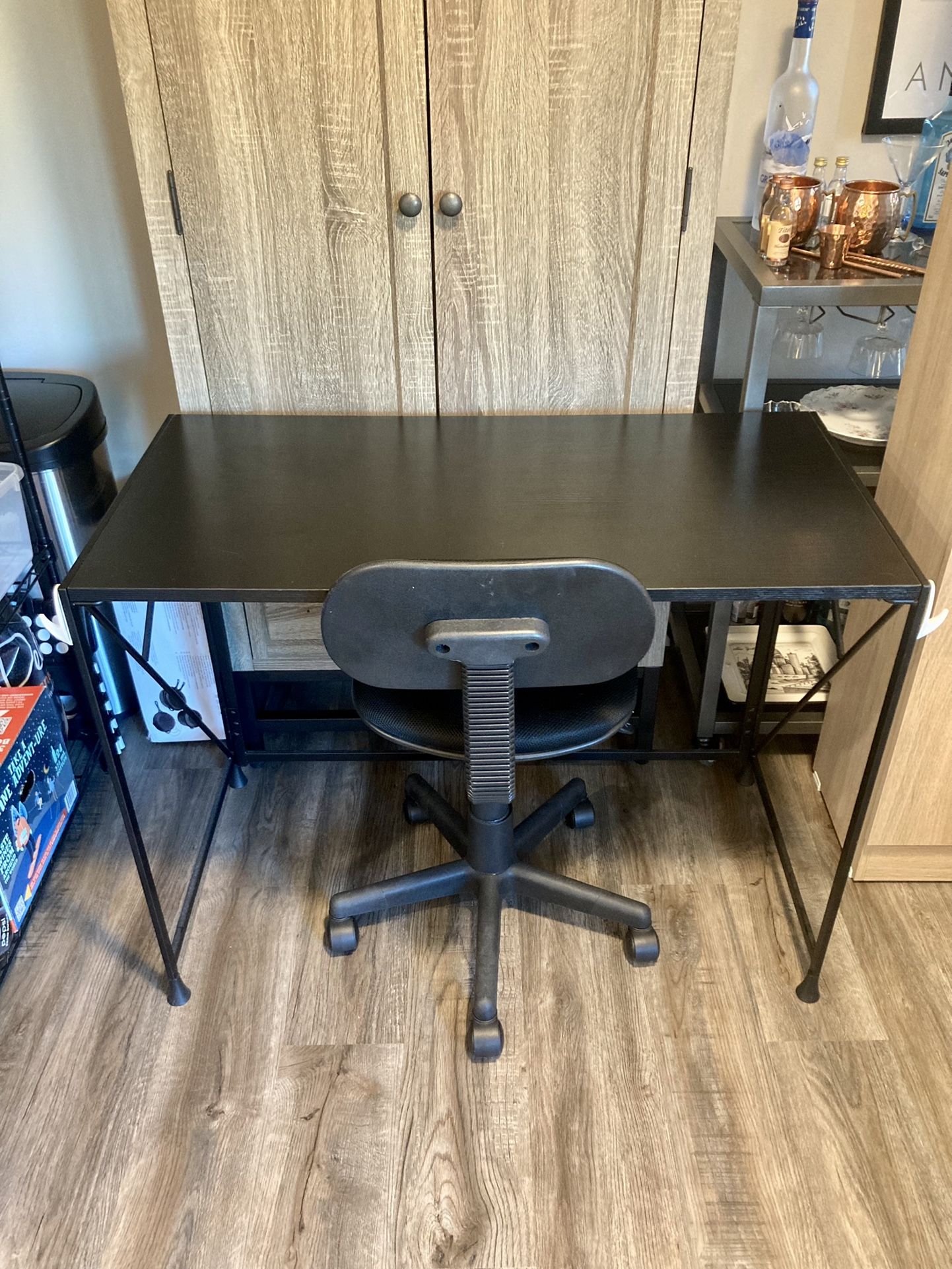 Desk And Chair