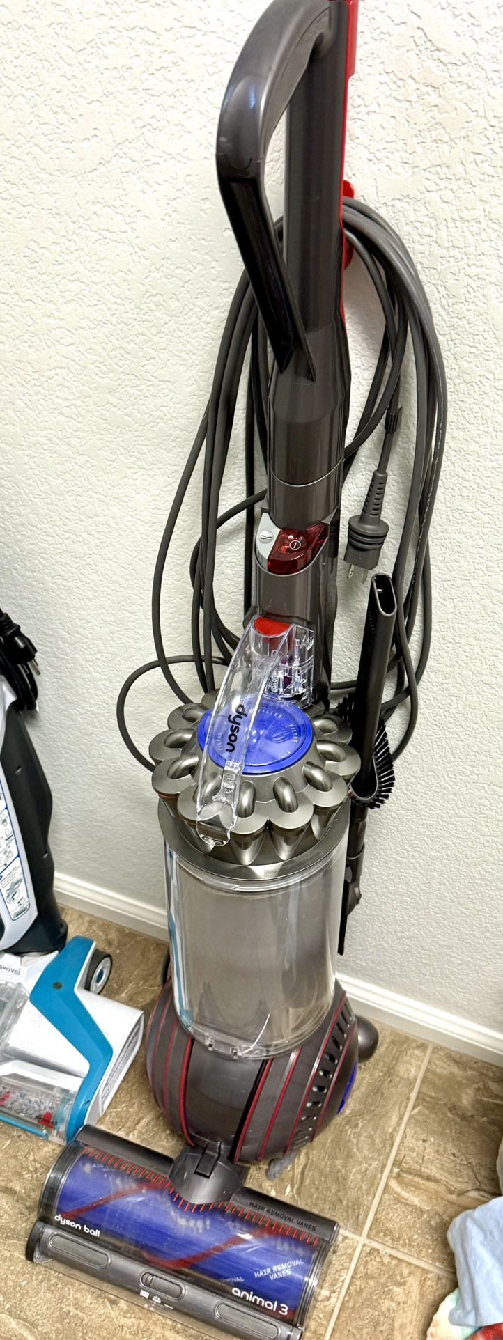 Dyson Ball Vacuum Like New