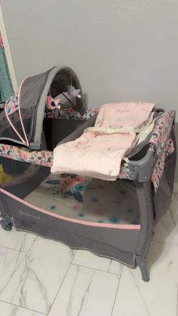 Baby  pack n play
