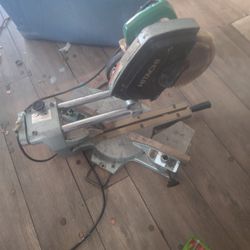 Hitachi 8inch Slinding Compound Mitter Saw
