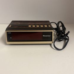 Vintage Westclox Digital Alarm Clock Wood Grain Model: 22714