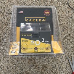 solar-powered electric fence controller 