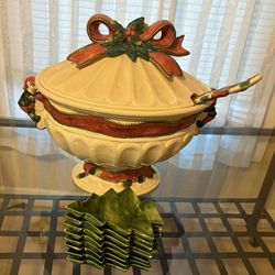 Ceramic Soup Tureen With Ladle 