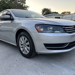 2015 Volkswagen Passat