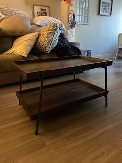 Hillside coffee best sale table
