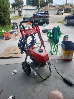 CRAFTSMAN 2400-PSI 1.1-GPM Cold Water Electric Pressure washer with 5 Spray Tips