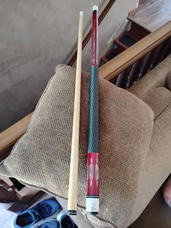 18oz pool cue brand new condition
