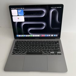 Apple MacBook Air 13 (2020 Model/ M1 chip) 8GB Memory 128GB storage great laptop  