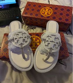 New Tory Burch Size 7.5 White