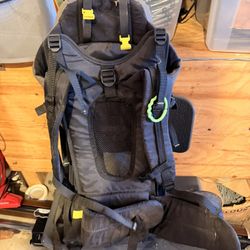 Cross Terrain Snugli Baby Toddler Hiking Carrier Backpack w/ Kickstand