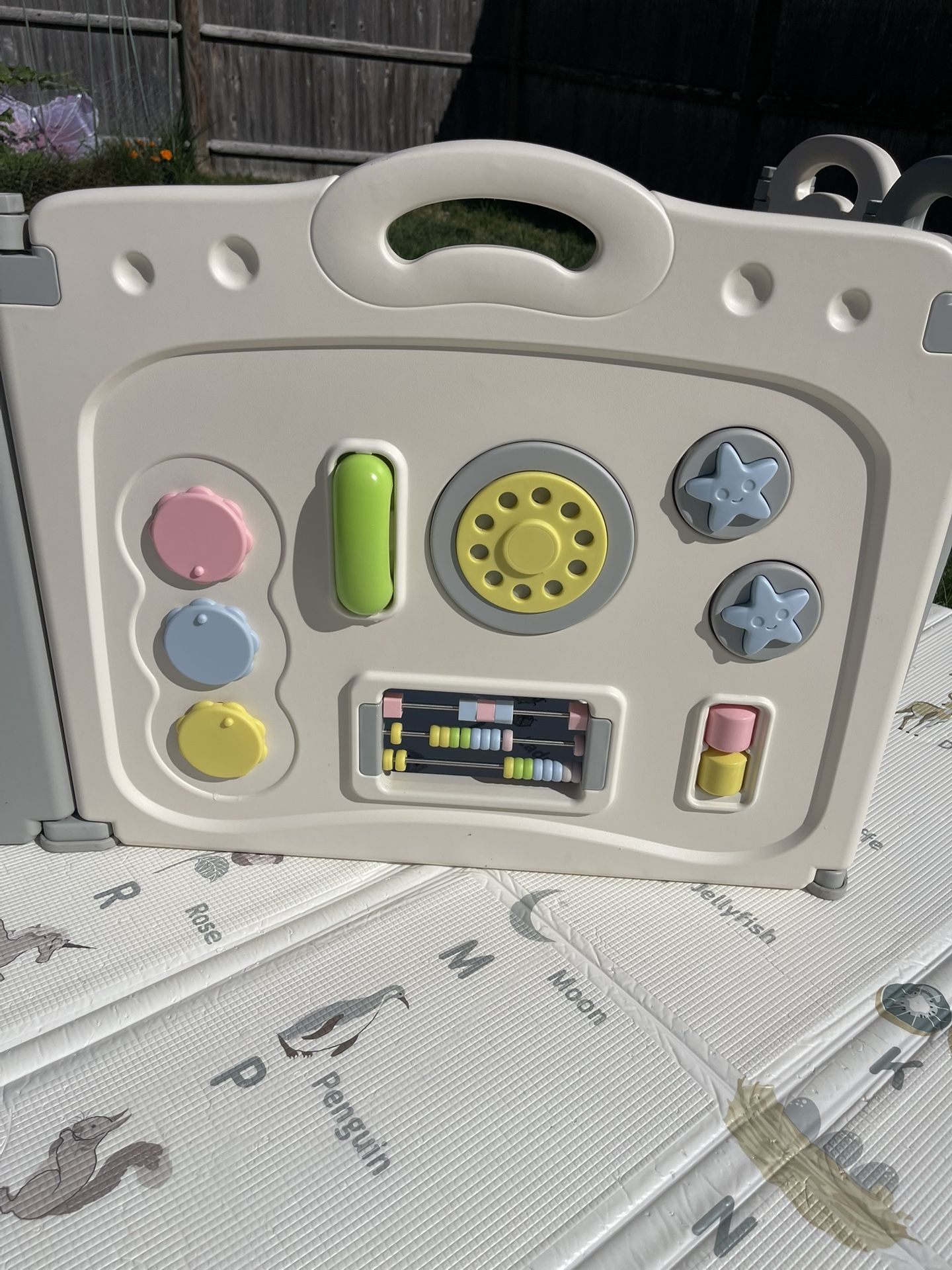 Fortella Cloud Castle Foldable Playpen