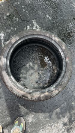 Used tire 215 45 R18