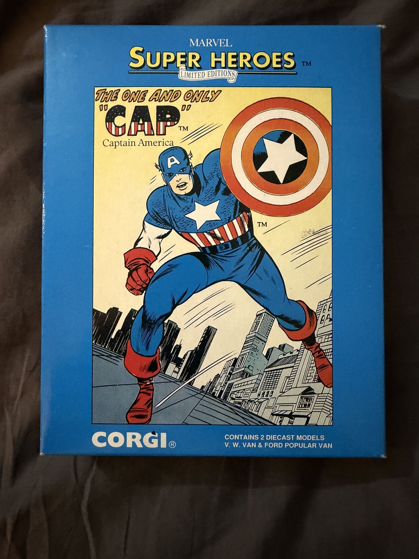Corgi Limited Edition Marvel Super Heroes ~ Captain America Set of 2 vehicles