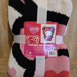 NEW Hello Kitty Feather Knit Throw Blanket
