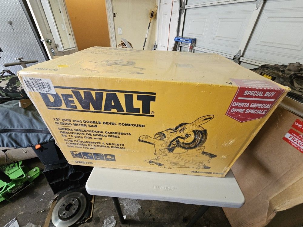 Dewalt Sliding Double Miter Saw