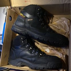 Men's  Waterproof Steel Toe Work Boot Size 10