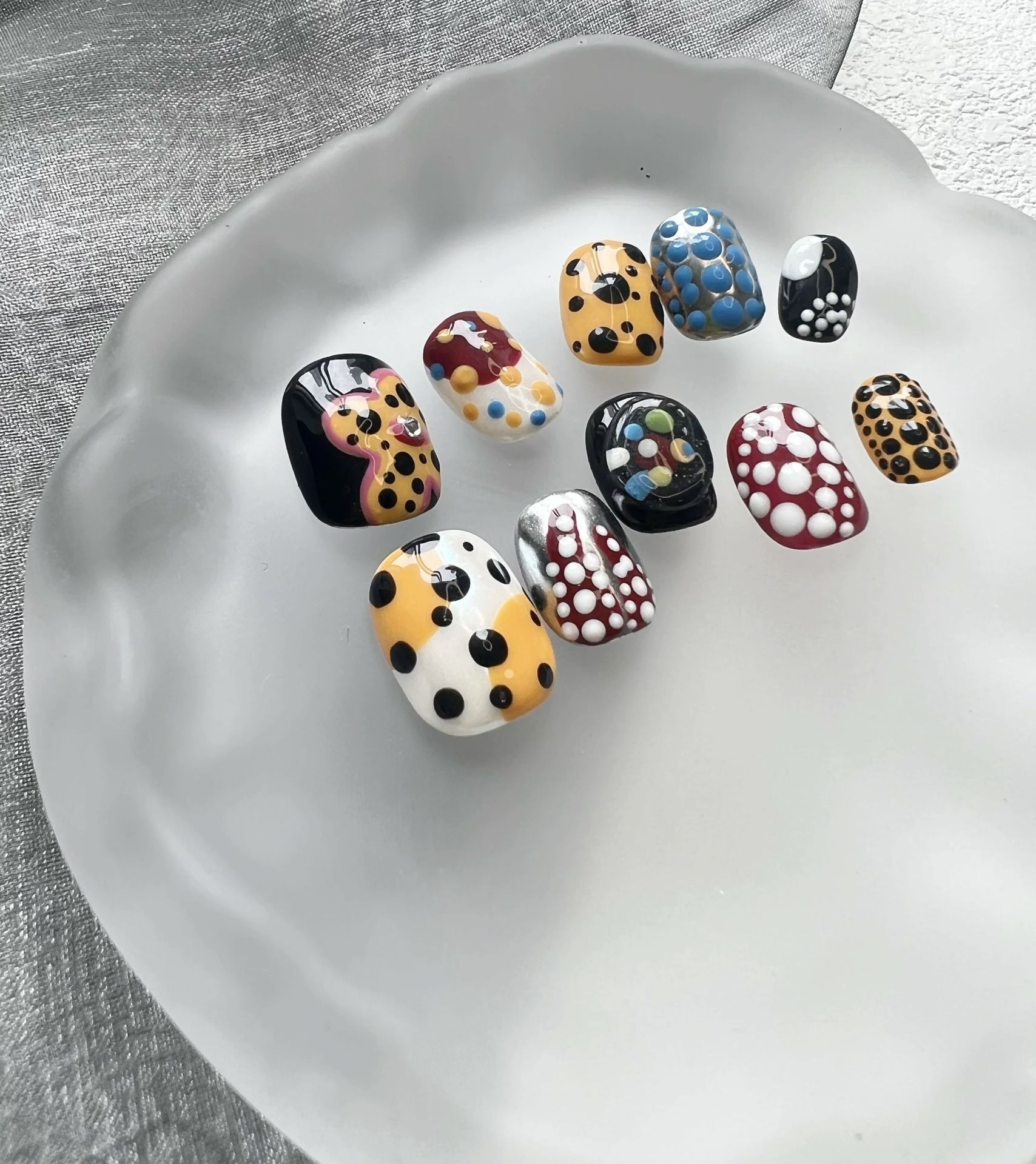 Yayoi Kusama-Inspired Handmade Press-On Nails – Super Unique & Cute!