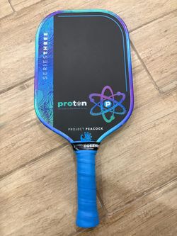 Proton Peacock Elongated 15mm pickleball paddle
