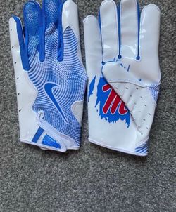 College gloves