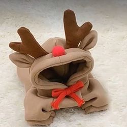 Cozy Fleece Pet Hoodie for Medium Dogs - Winter reindeer 

Medium size 
20-30 lbs