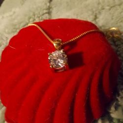 Beautiful Sparkling 1 Kt CZ On  18" Chain.