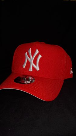 New Era NY Yankees Red Snapback Cap