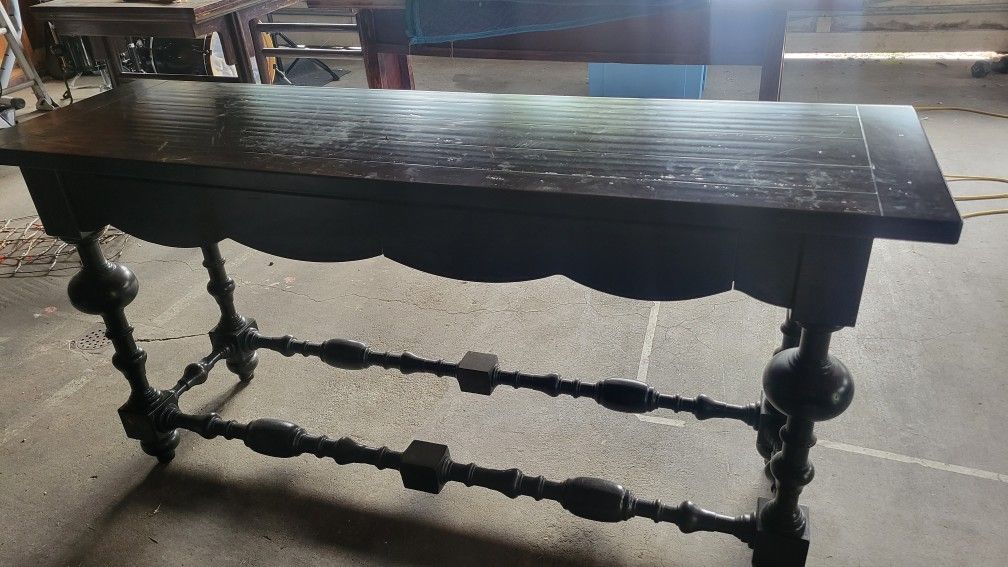 Console Table Hooker Furniture
