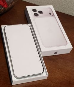 Apple iPhone 17 Pro Max, Unlocked. Silver