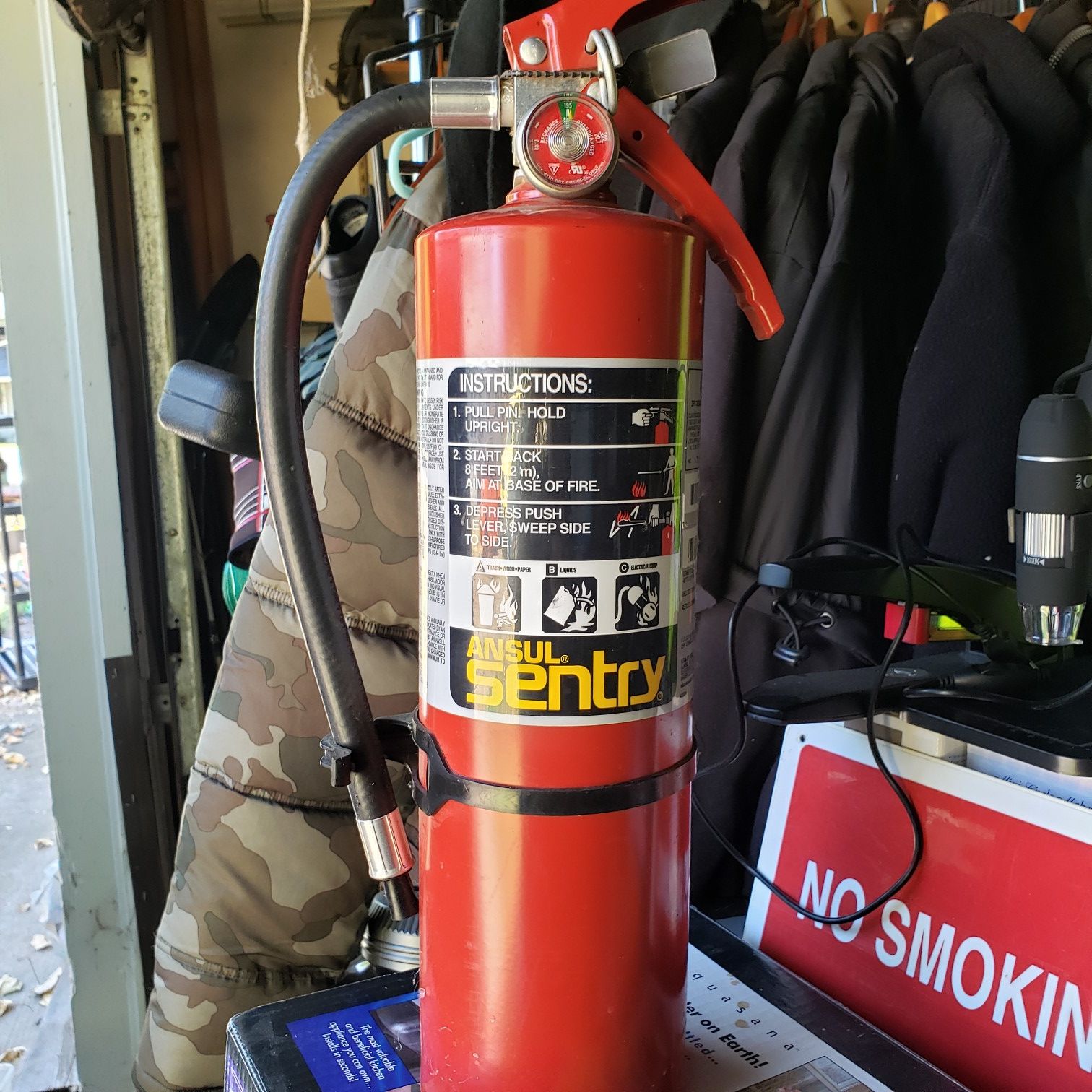 Fire extinguisher full