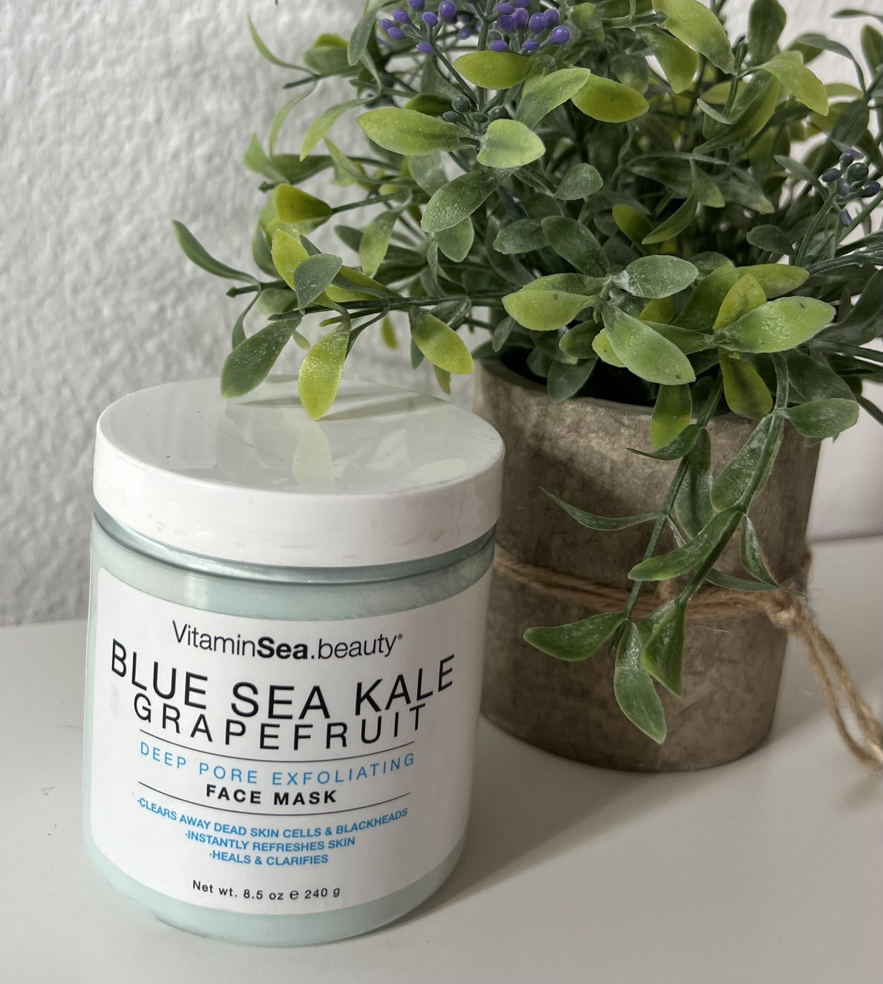 Vitamin Sea Beauty Blue Sea Kale Grapefruit Deep Pore Exfoliating Face Mask 8.5o