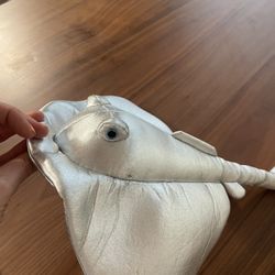Stingray Plushie 
