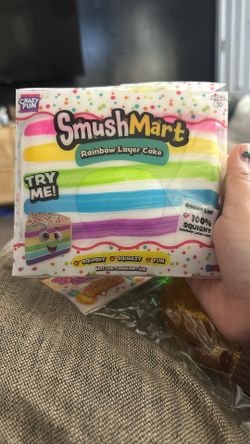Smushmsrt Cake